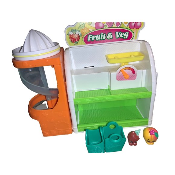 Moose Shopkins Fruit and Veg Stand with Figures Custom Set - Picture 5 of 9